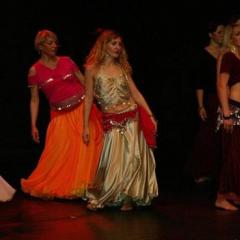 Az egyiptomi táncok nemzeti színe (fotó, videó) Séta a siker felé Táncoló nénik